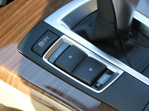 2011xDrive 35i A п؅^