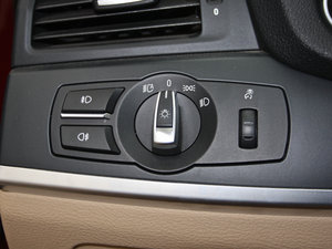 2011xDrive 35i A п؅^