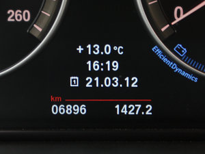 2011xDrive 35i A п؅^