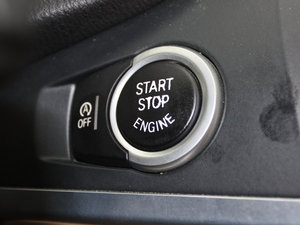 2011xDrive 35i A п؅^