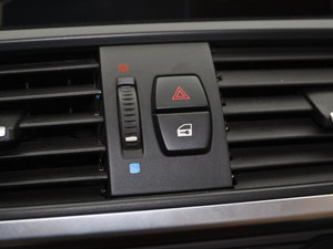 2011xDrive 35i A п؅^