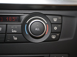 2011xDrive 35i A п؅^