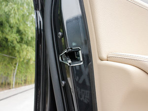 2011xDrive 28i IȰ g