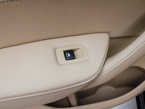 2011xDrive 28i IȰ g