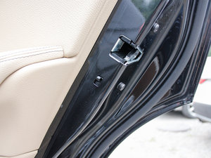 2011xDrive 28i IȰ g