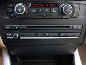 2011xDrive 28i IȰ п؅^