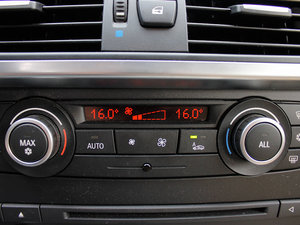 2011xDrive 28i IȰ п؅^