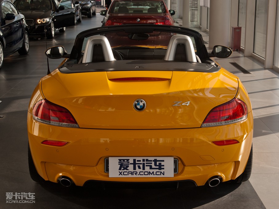 2011RZ4 sDrive35is O°