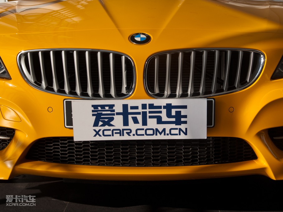 2011��RZ4 sDrive35is ����O�°�