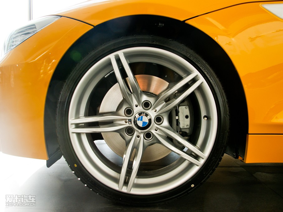 2011��RZ4 sDrive35is ����O�°�