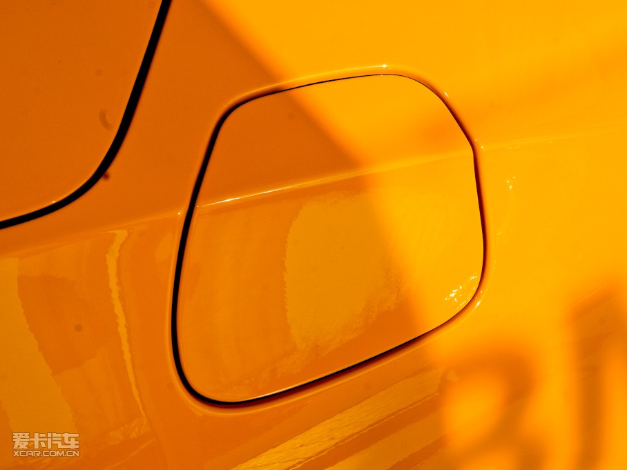 2011��RZ4 sDrive35is ����O�°�