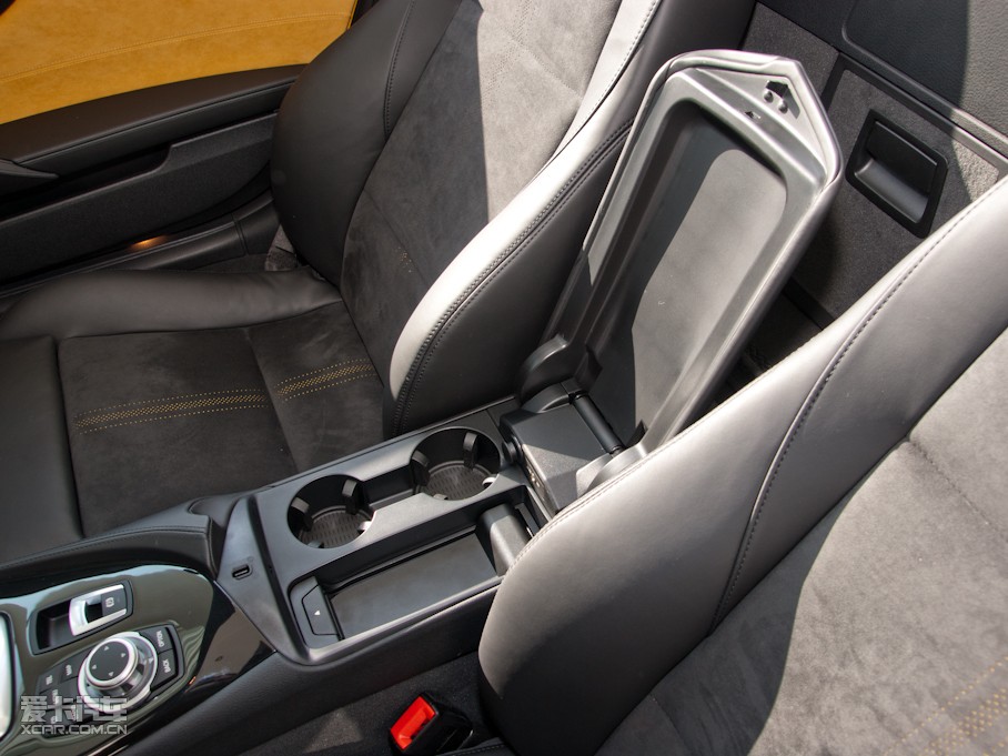 2011��RZ4 sDrive35is ����O�°�