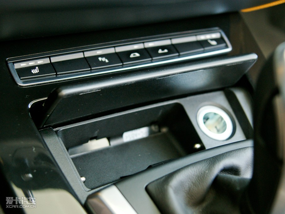 2011��RZ4 sDrive35is ����O�°�