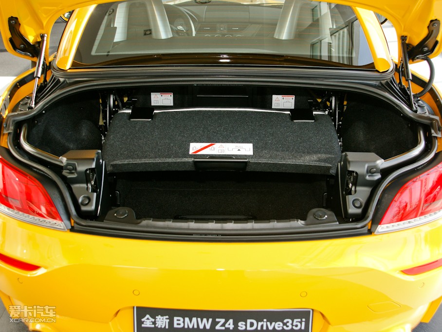 2011��RZ4 sDrive35is ����O�°�