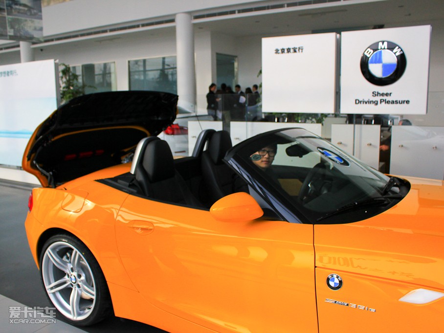 2011��RZ4 sDrive35is ����O�°�