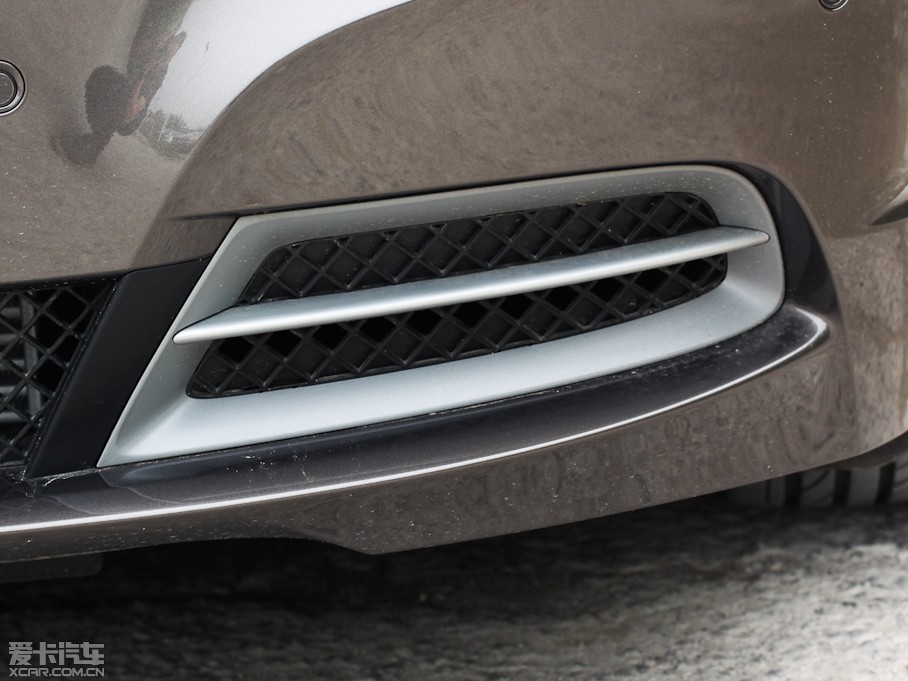 2011RZ4 sDrive35is