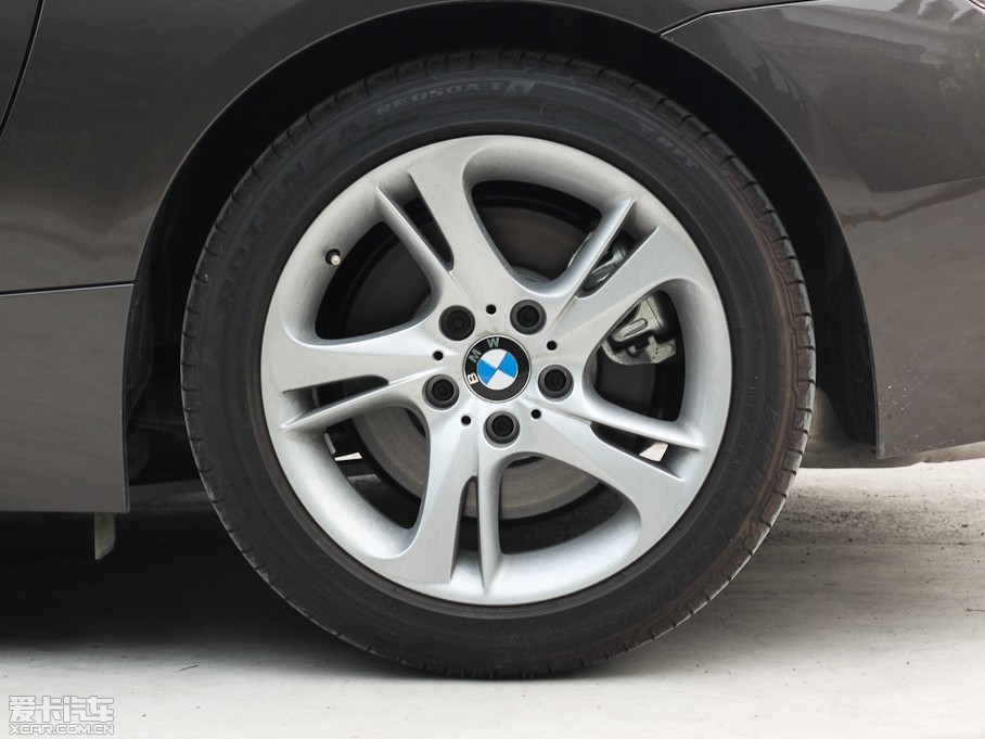 2011RZ4 sDrive35is