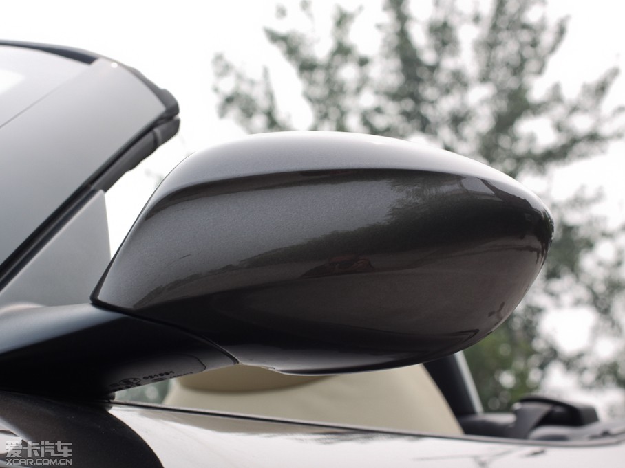 2011RZ4 sDrive35is