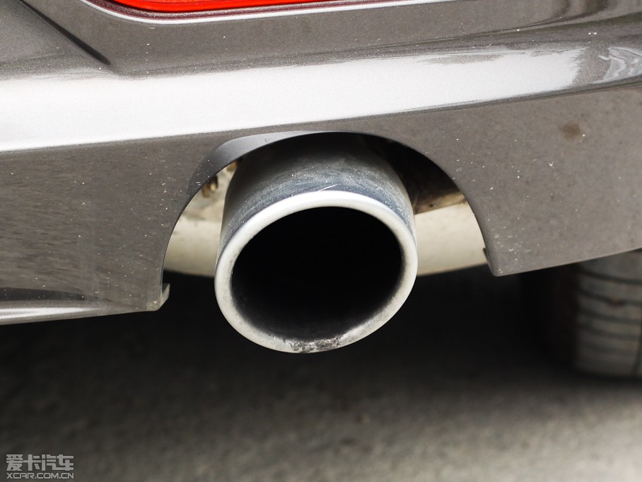 2011RZ4 sDrive35is