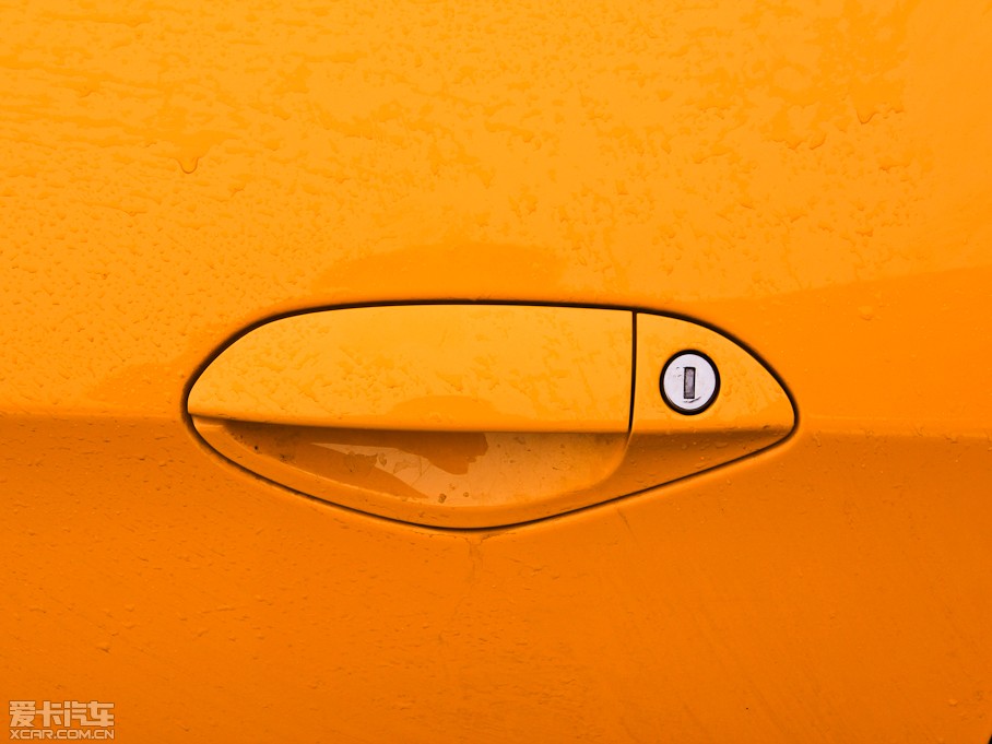 2011��RZ4 sDrive35is ����O�°�