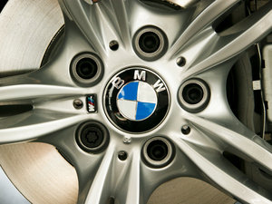 2011sDrive35is O° ^