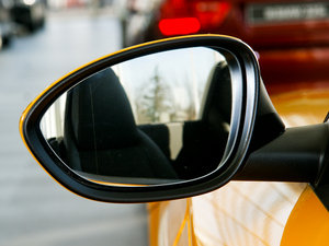 2011sDrive35is O° ^