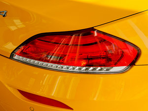 2011sDrive35is O° (x)(ji)^