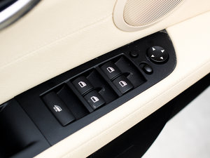 2011sDrive35is {܇ƅ^	