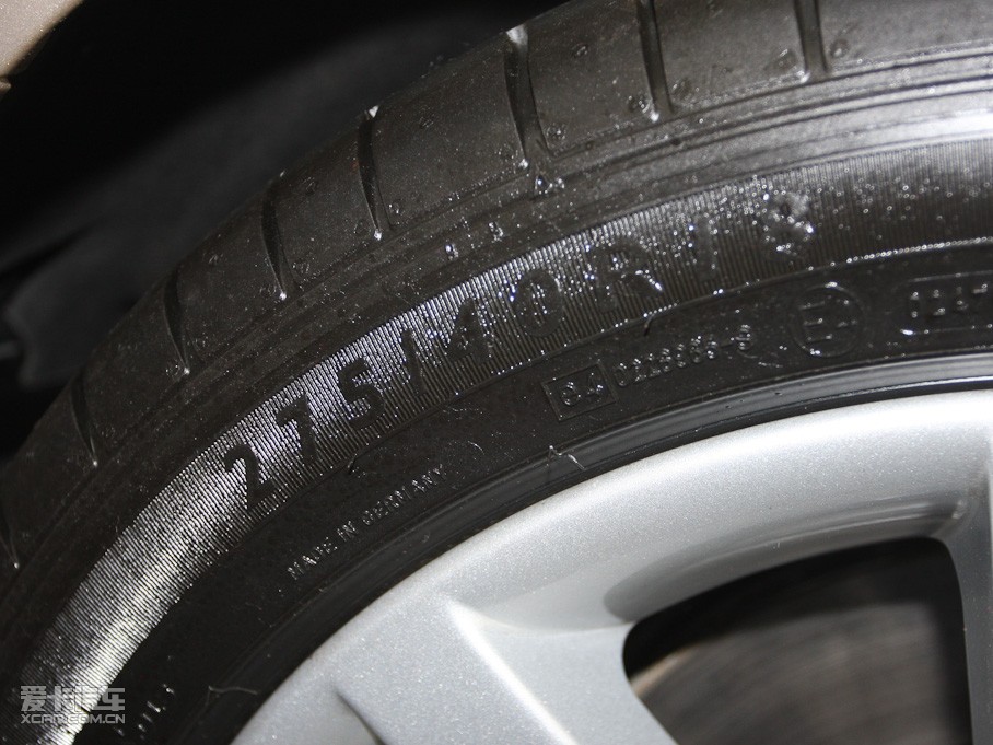 2011R6ϵ 640i I܇