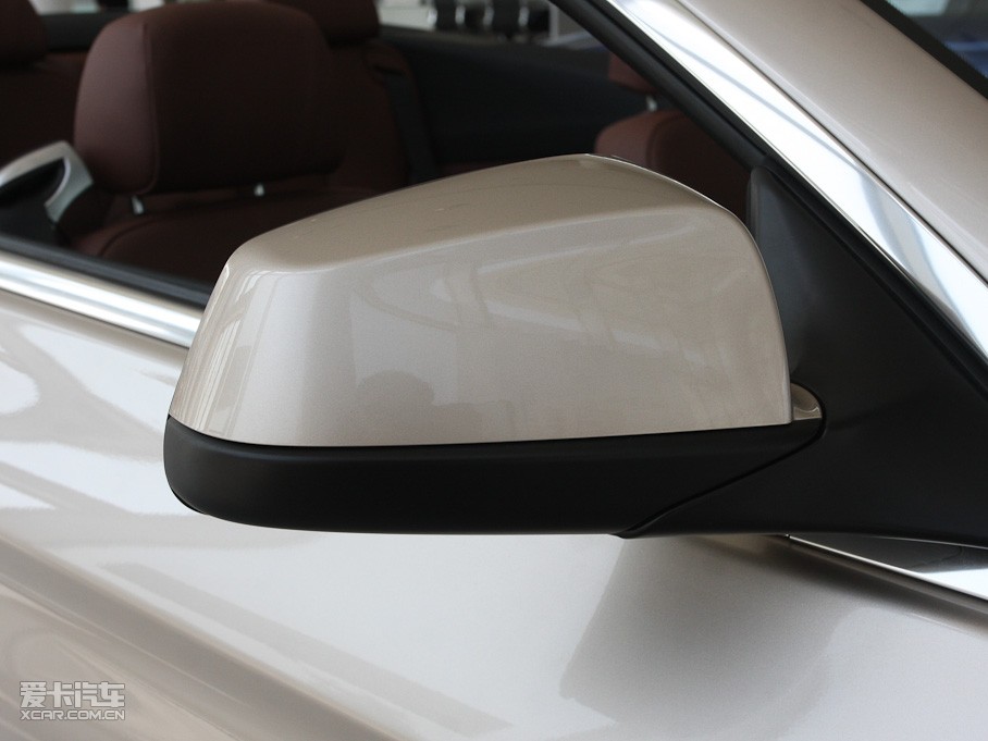 2011R6ϵ 640i I܇