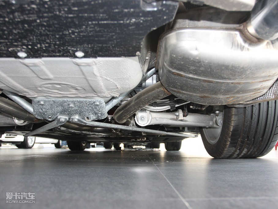 2011R6ϵ 640i I܇