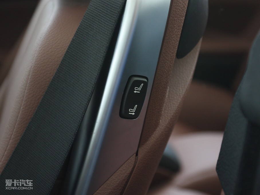 2011R6ϵ 640i I܇