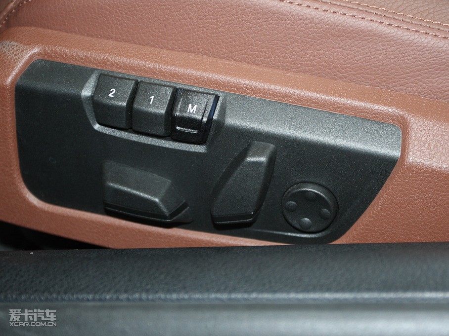 2011R6ϵ 640i I܇