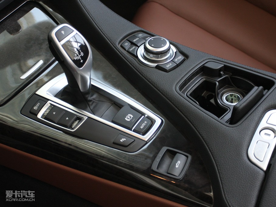 2011R6ϵ 640i I܇