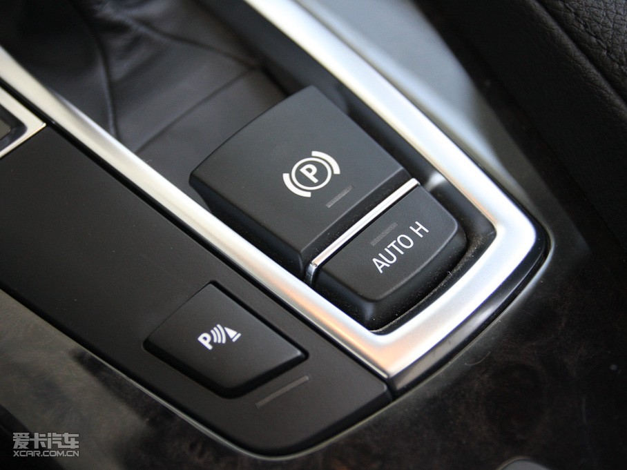 2011R6ϵ 640i I܇