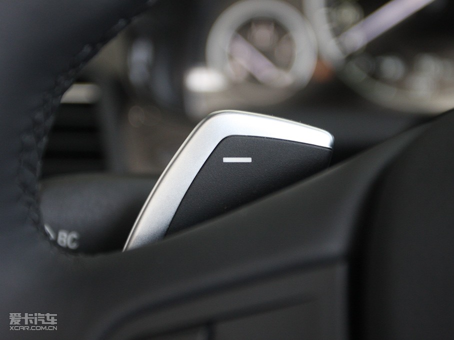 2011R6ϵ 640i I܇