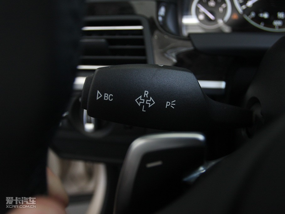 2011R6ϵ 640i I܇