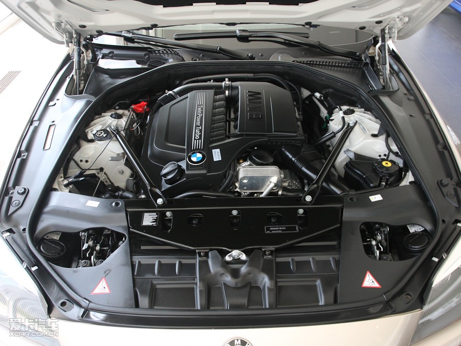 2011R6ϵ 640i I܇