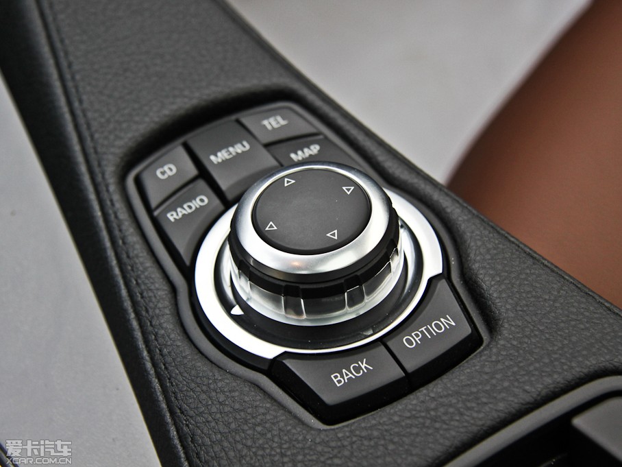 2012R6ϵpT(mn) 640i