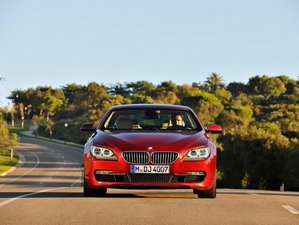2012款650i xDrive 整体外观