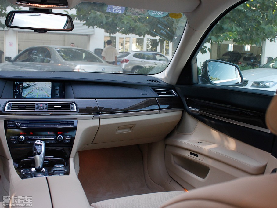 2011R7ϵ 750Li xDrive