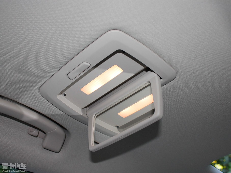 2011R7ϵ 750Li xDrive