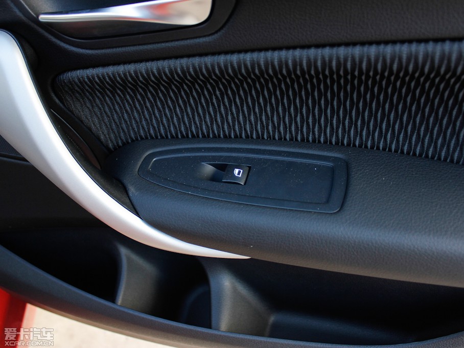 2012R1ϵɎ 118i IȰ