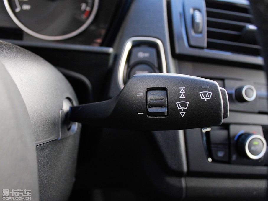 2012R1ϵɎ 118i IȰ