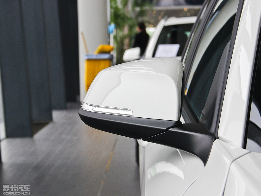 2012R1ϵɎ 118i \Ӱ