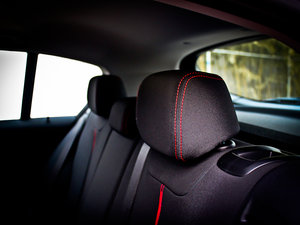 2012118i \(yn)(dng) g