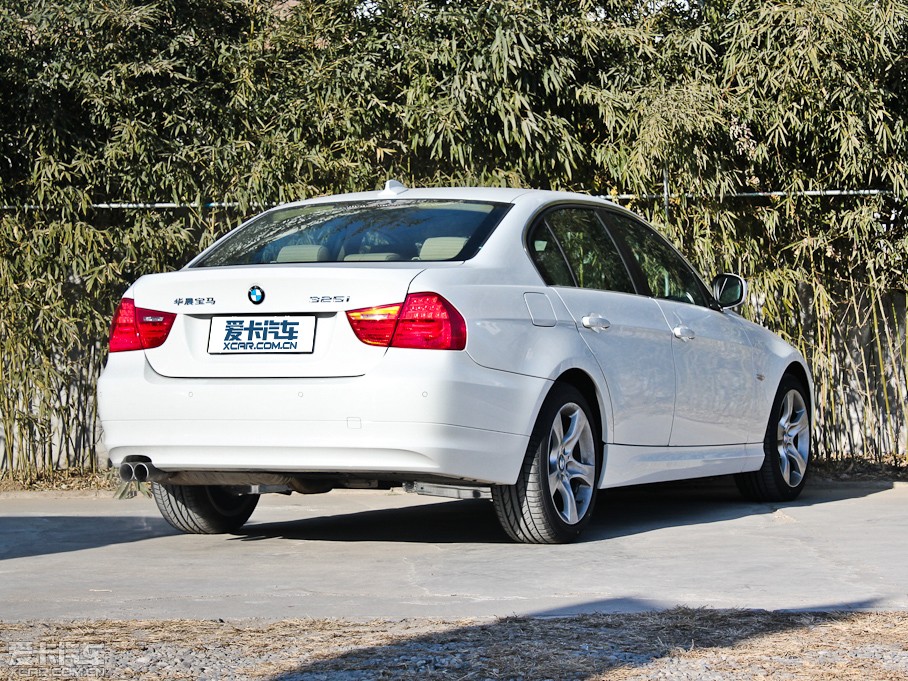 2012R3ϵ 325i A
