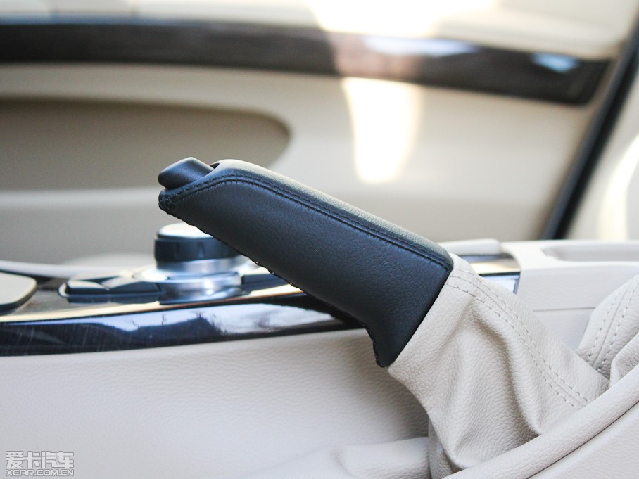 2012��R3ϵ 325i ���A��