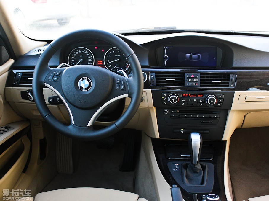 2012��R3ϵ 325i ���A��