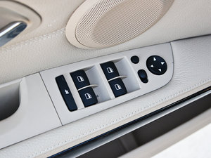 2012325i A {܇ƅ^(q)	